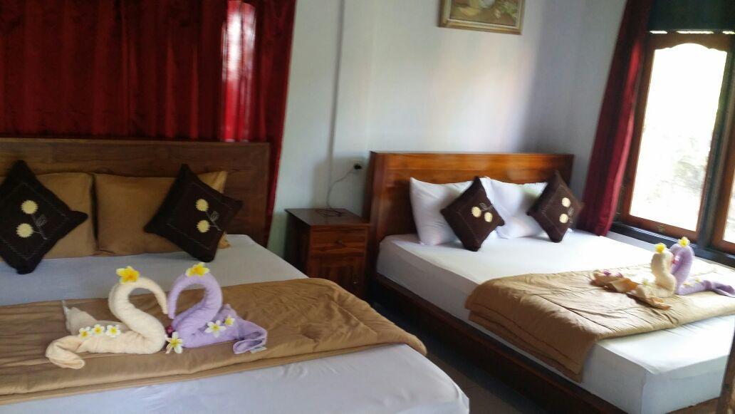 Kuwera Homestay Batununggul ภายนอก รูปภาพ