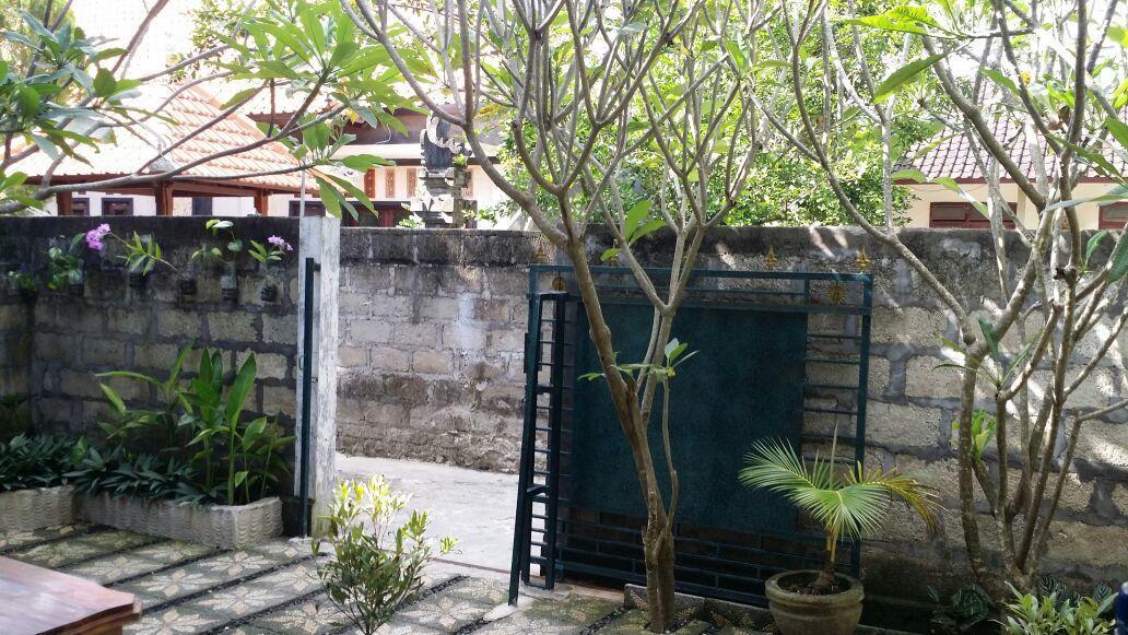 Kuwera Homestay Batununggul ภายนอก รูปภาพ